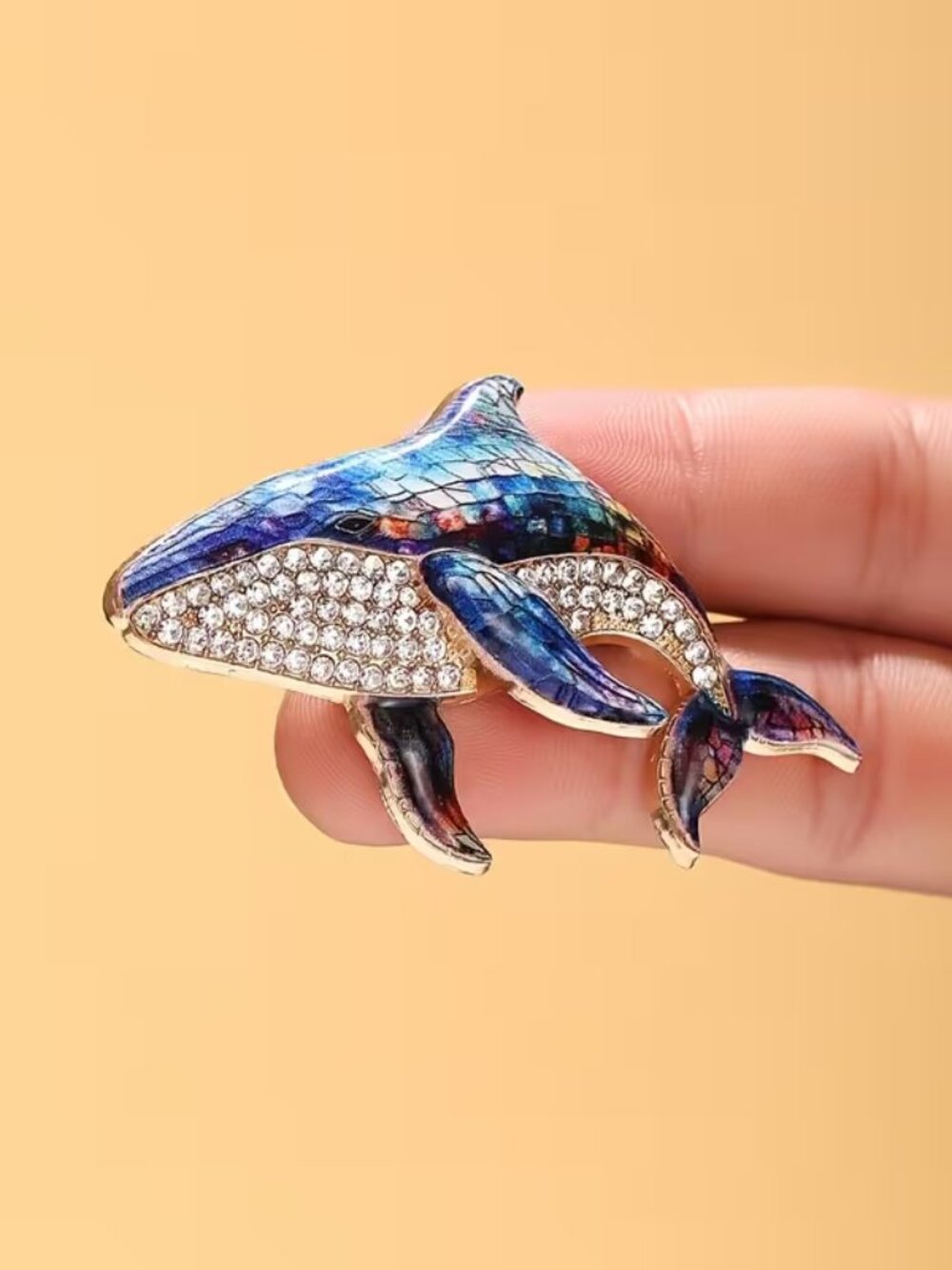 Blue Whale Brooch Pin Rhinestone Crystal Enamel Statement Animal - Picture 5 of 7